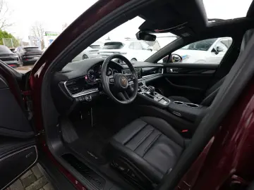 PORSCHE Panamera 4 E-Hybrid Platinum Edition PANO-MY2023