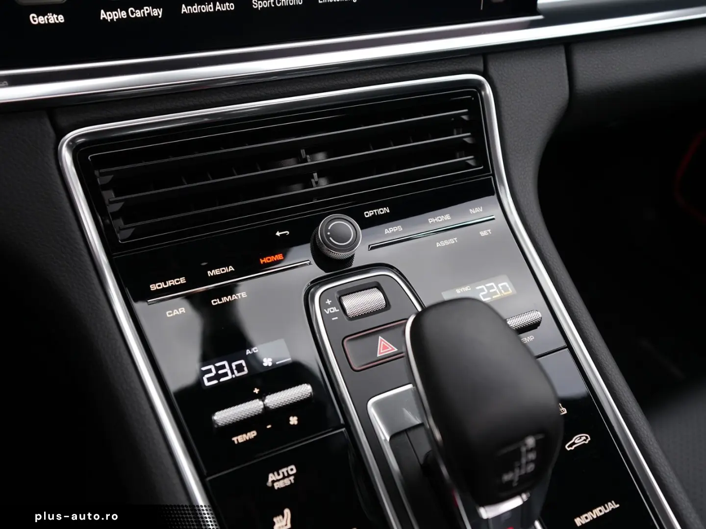 PORSCHE Panamera 4 E-Hybrid Platinum Edition PANO-MY2023