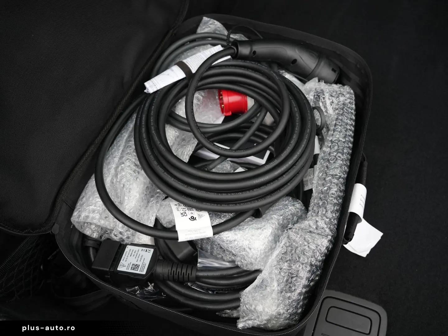 PORSCHE Panamera 4 E-Hybrid Platinum Edition PANO-MY2023