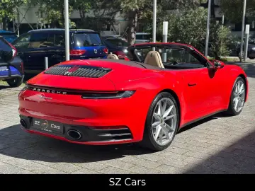 PORSCHE 992 Cabrio Approved NEU Sport AGA Unfallfrei DE