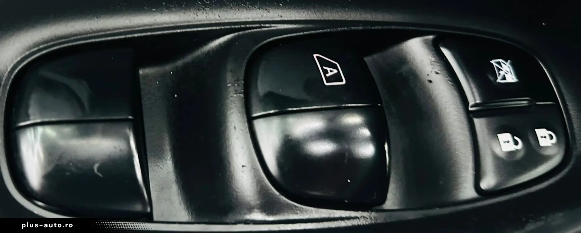 NISSAN Qashqai 2015 1.2i E6 Garantie 12 Luni Rate Avans 0 Do