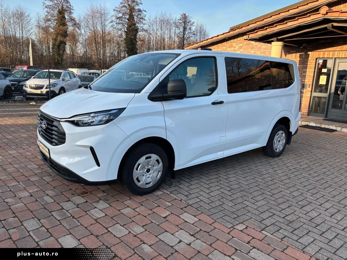 FORD Transit Kombi Garantie 9.Sitzer Leder Led