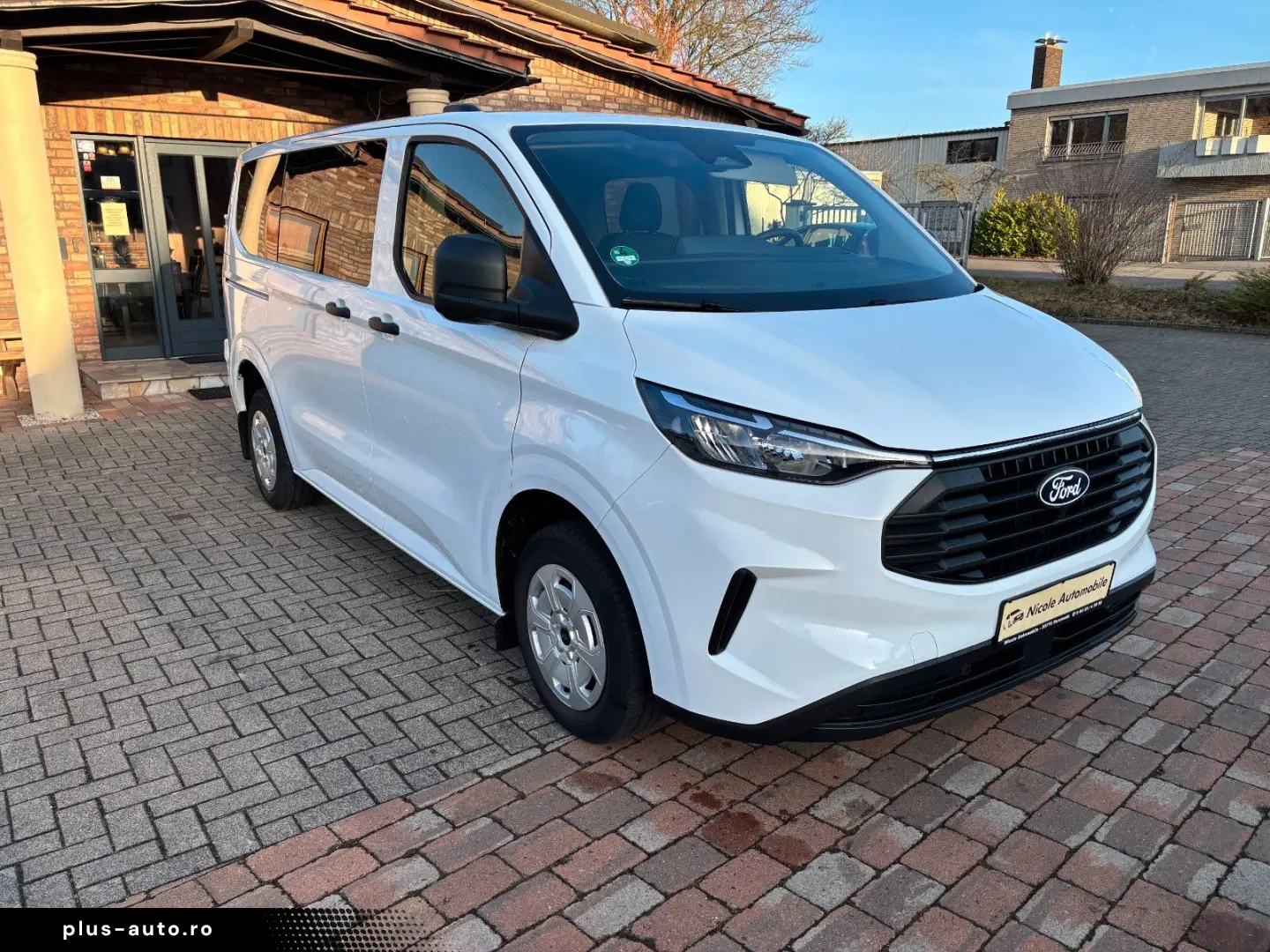 FORD Transit Kombi Garantie 9.Sitzer Leder Led