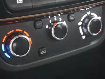 DACIA SPRING BEV 27kWh 65CP Extreme Auto