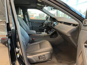 LAND ROVER R-Dynamic SE  Pano Winter 20  Black Keyless ACC