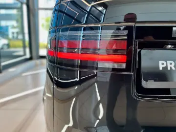 LAND ROVER Discovery 5 R-Dynamic SE D250 AWD HeadUp Winter