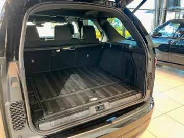 LAND ROVER Discovery 5 R-Dynamic SE D250 AWD HeadUp Winter