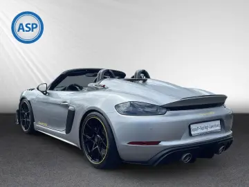 PORSCHE 718 Spyder RS WEISSACH CARBON SPORT-CHRONO LIFT