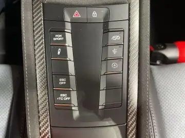 PORSCHE 718 Spyder RS WEISSACH CARBON SPORT-CHRONO LIFT