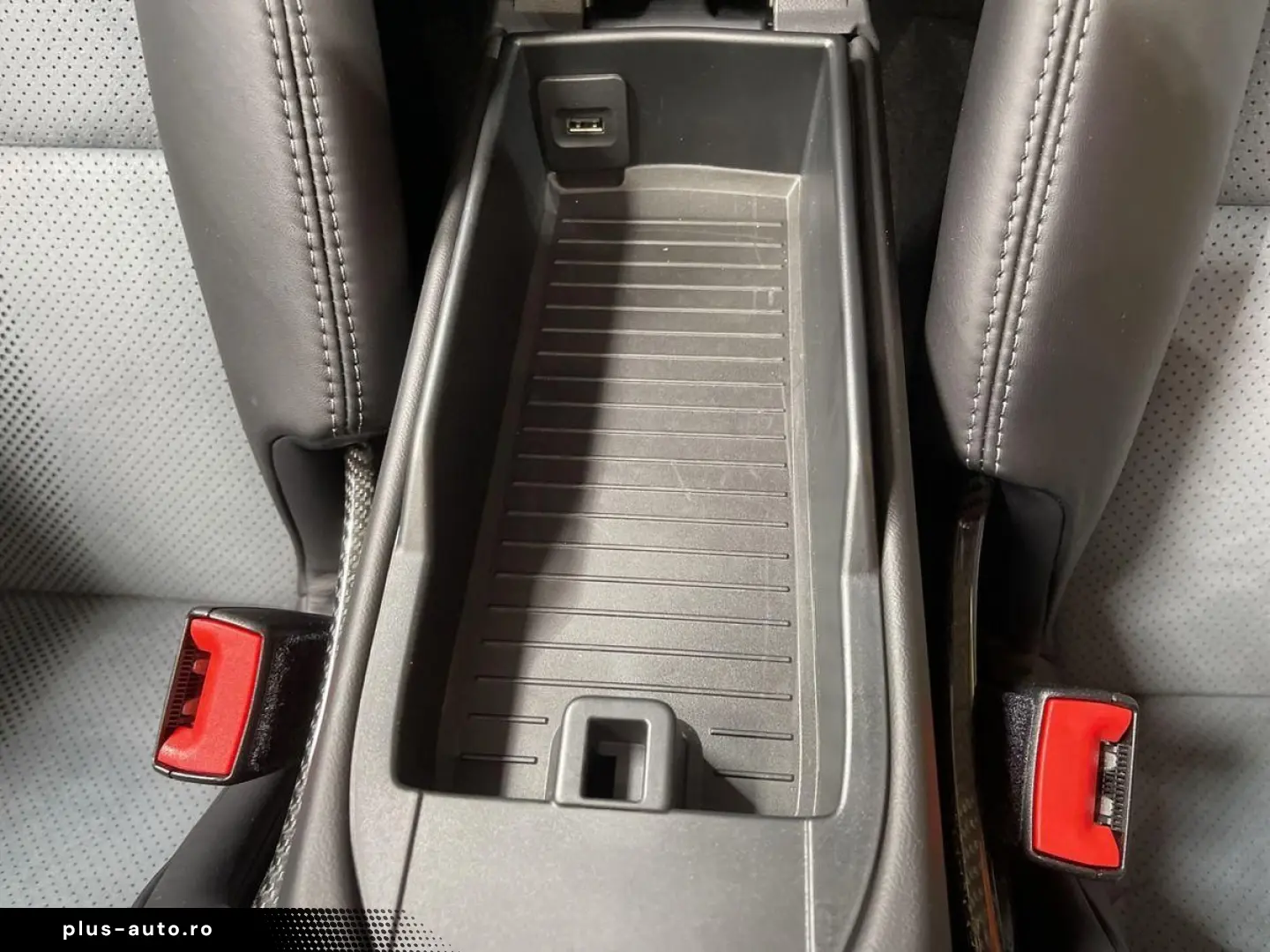 PORSCHE 718 Spyder RS WEISSACH CARBON SPORT-CHRONO LIFT