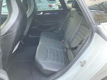 VW Arteon Shootingbrake 2.0 TDI R-Line DSG Leder Na