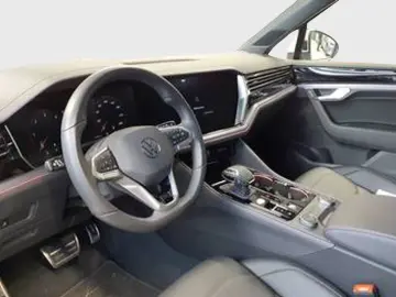 VW Touareg 3.0 TDI R-Line 4Motion ACC HUD MATRIX