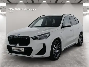 BMW iX1 xDrive30 M Sport Kamera Driv.Assist LED