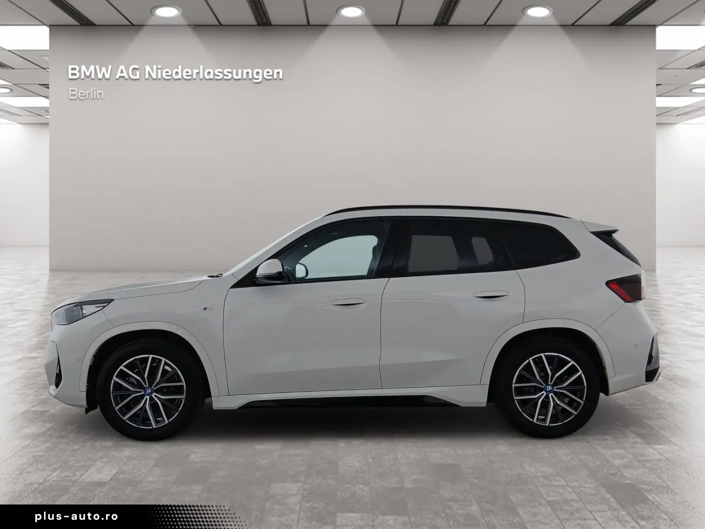 BMW iX1 xDrive30 M Sport Kamera Driv.Assist LED