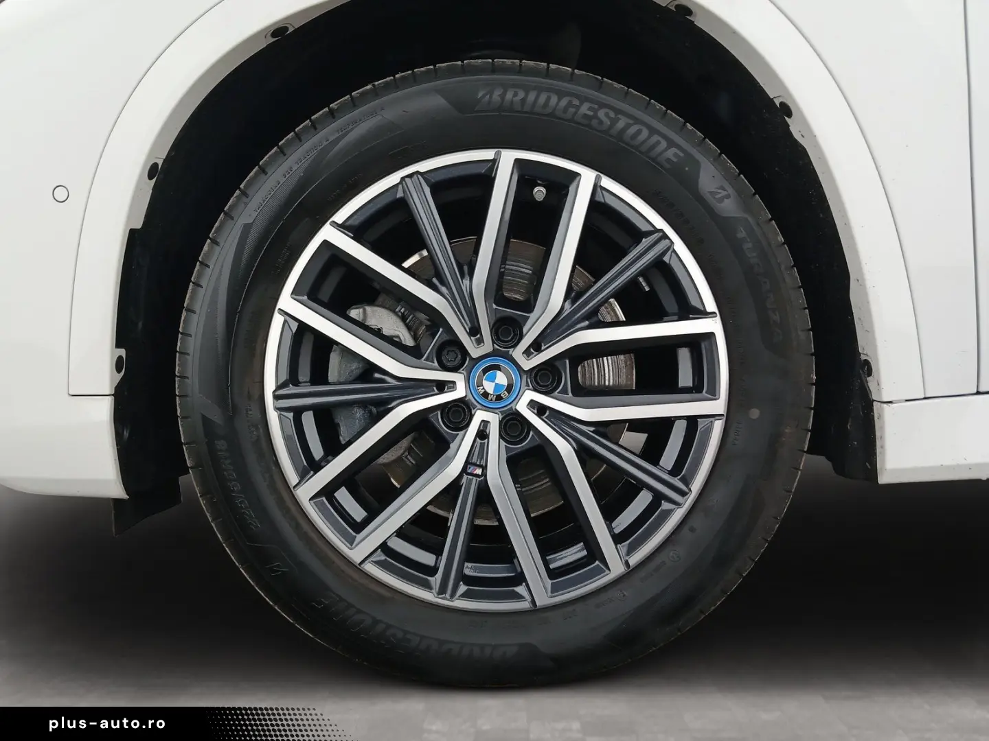 BMW iX1 xDrive30 M Sport Kamera Driv.Assist LED