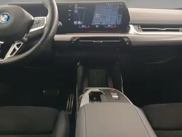 BMW iX1 xDrive30 M Sport Kamera Driv.Assist LED