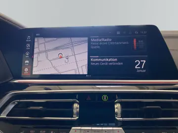BMW X5 xDrive30d xLine 20  LC Prof. HUD HiFi DAB Pan