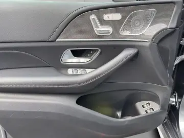 MERCEDES-BENZ GLE 350 e 4M AMG Airmatic AHK Panodach