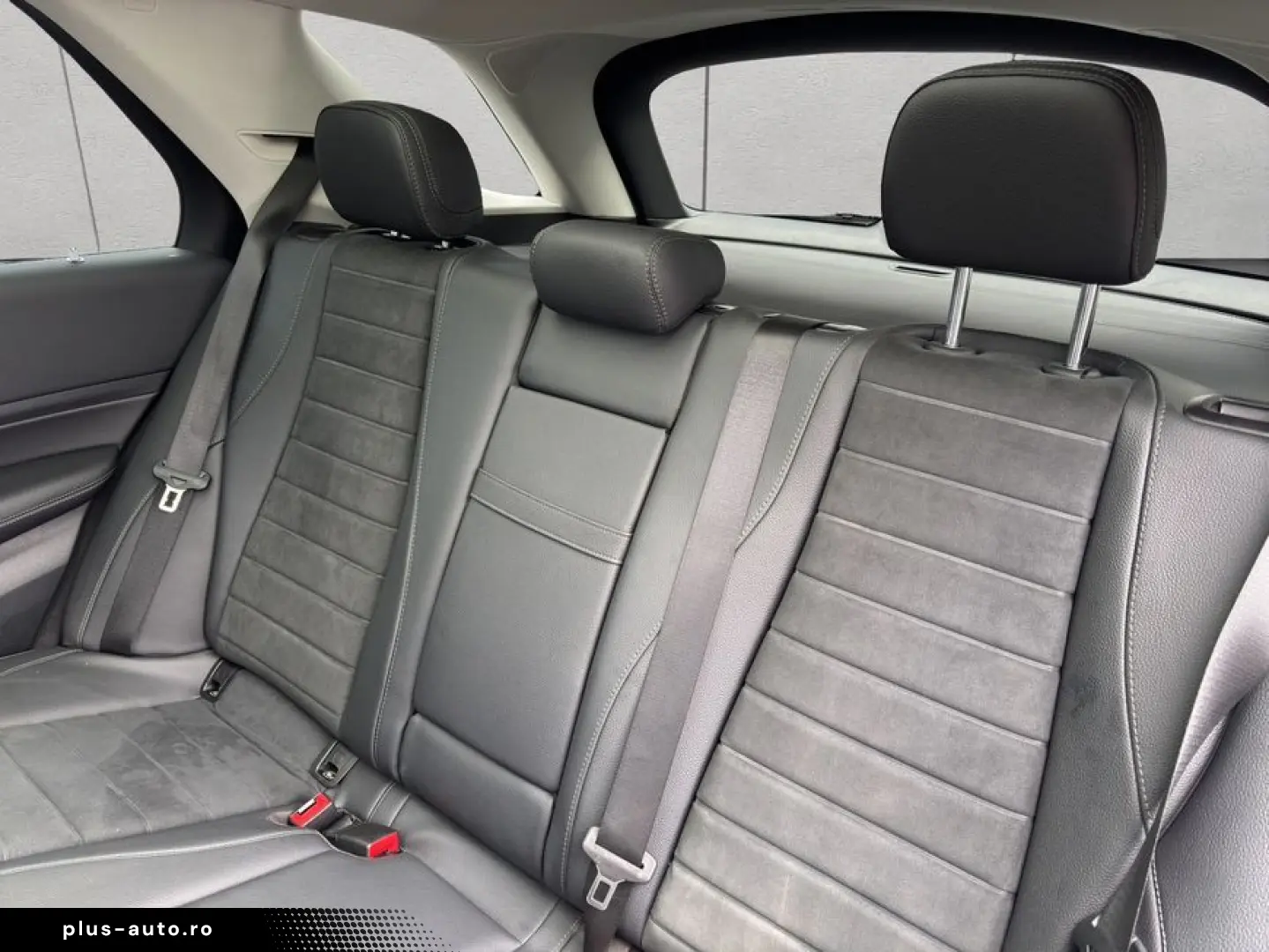 MERCEDES-BENZ GLE 350 e 4M AMG Airmatic AHK Panodach