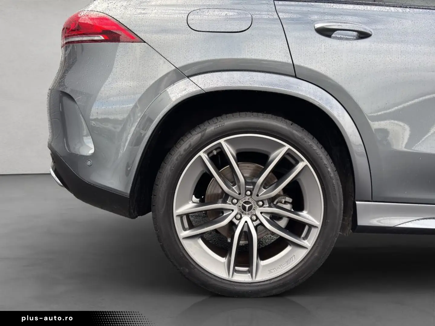 MERCEDES-BENZ GLE 350 e 4M AMG Airmatic AHK Panodach