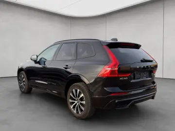 VOLVO XC60 B5 AWD Plus-Dark PilotAssist BLIS
