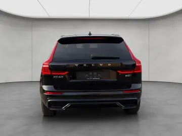 VOLVO XC60 B5 AWD Plus-Dark PilotAssist BLIS