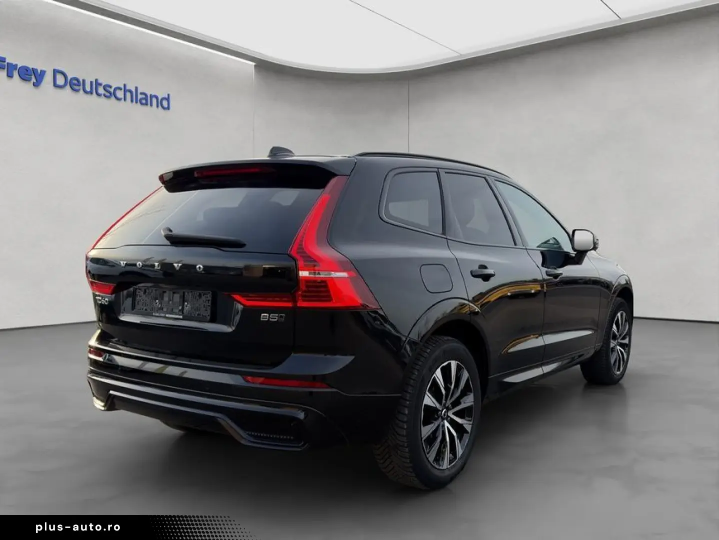 VOLVO XC60 B5 AWD Plus-Dark PilotAssist BLIS