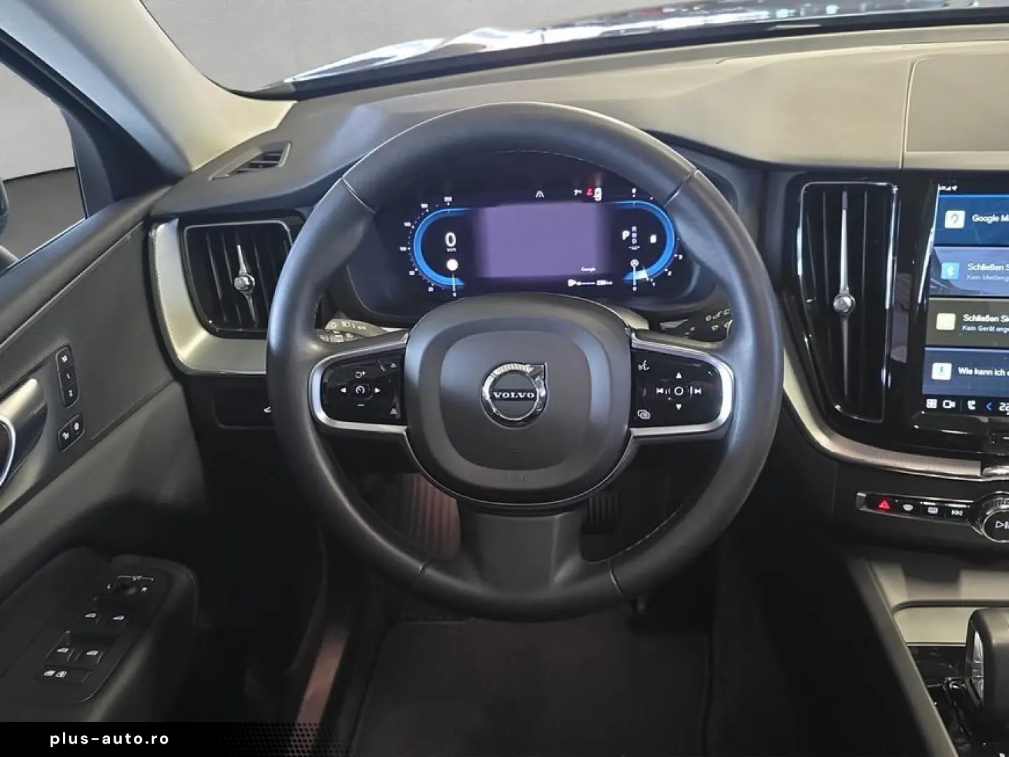 VOLVO XC60 B4 B Plus Dark