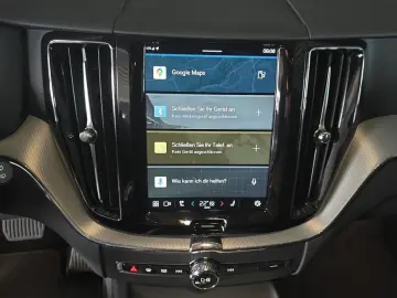 VOLVO XC60 B4 B Plus Dark