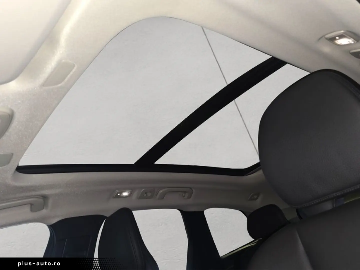 VOLVO XC60 B4 B Plus Dark