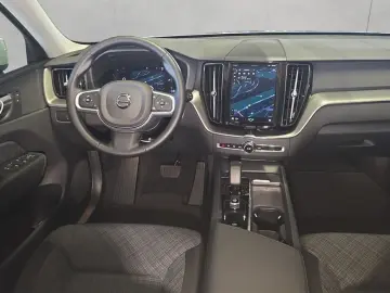 VOLVO XC60 B5 B AWD Core