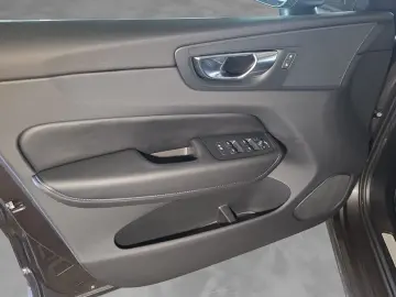 VOLVO XC60 B5 B AWD Core