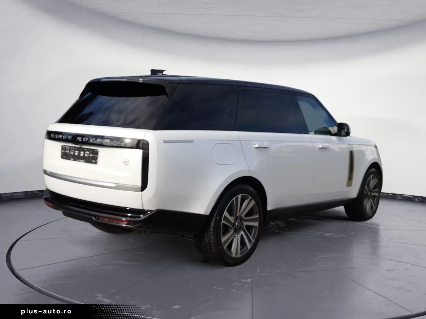 Range Rover P615 LWB SV