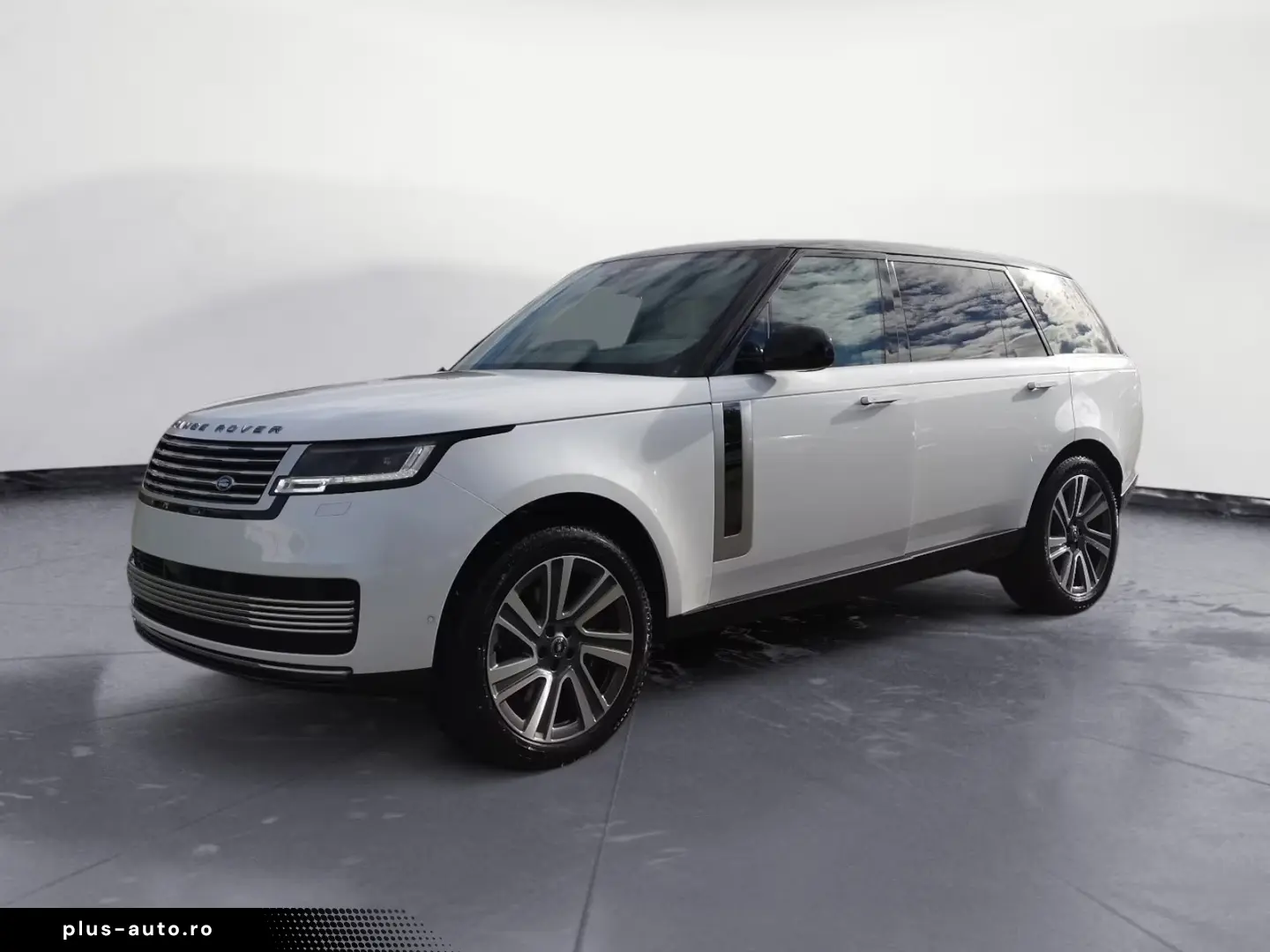 Range Rover P615 LWB SV