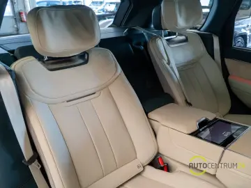 Land Rover Range Rover SV P615