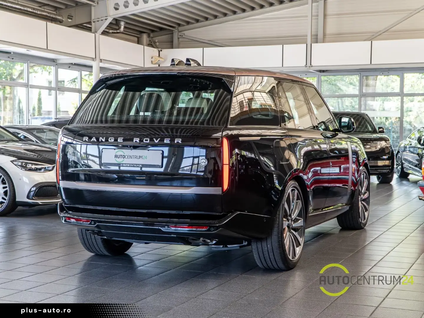 Land Rover Range Rover SV P615