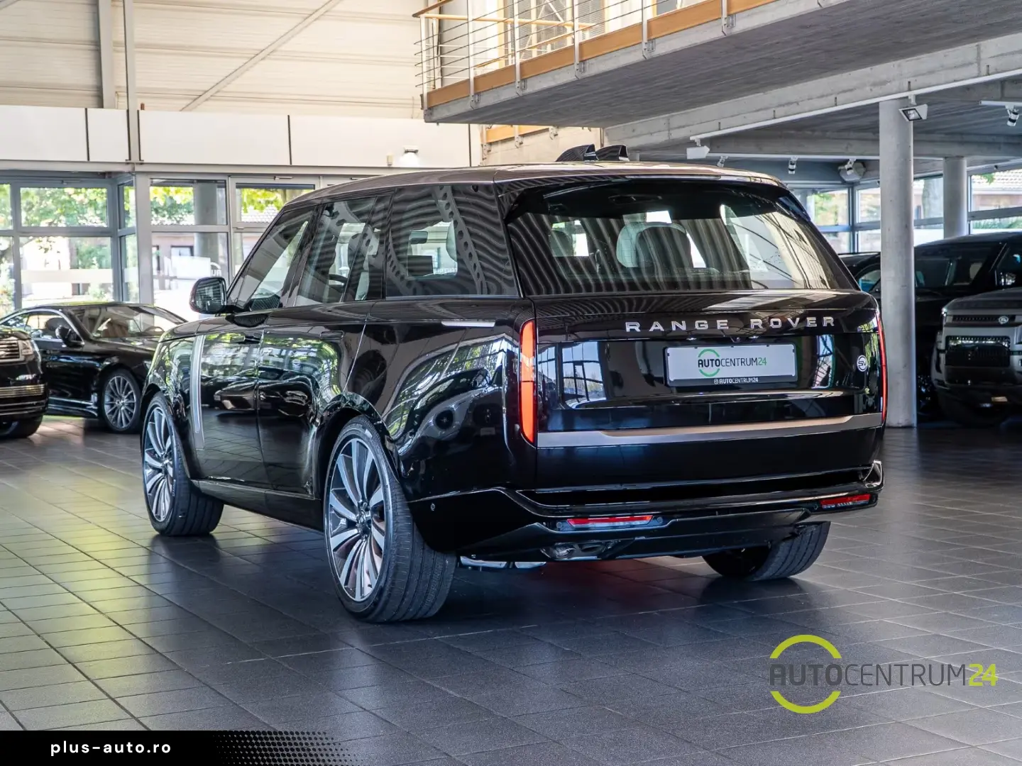 Land Rover Range Rover SV P615