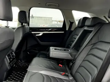 Volkswagen Touareg Gen-Iii-2018