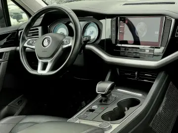 Volkswagen Touareg Gen-Iii-2018