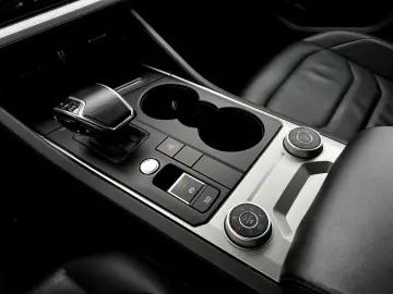 Volkswagen Touareg Gen-Iii-2018