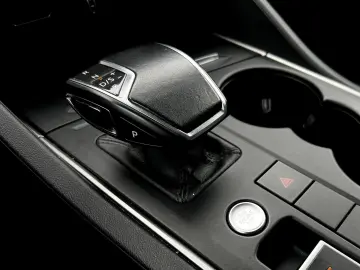 Volkswagen Touareg Gen-Iii-2018