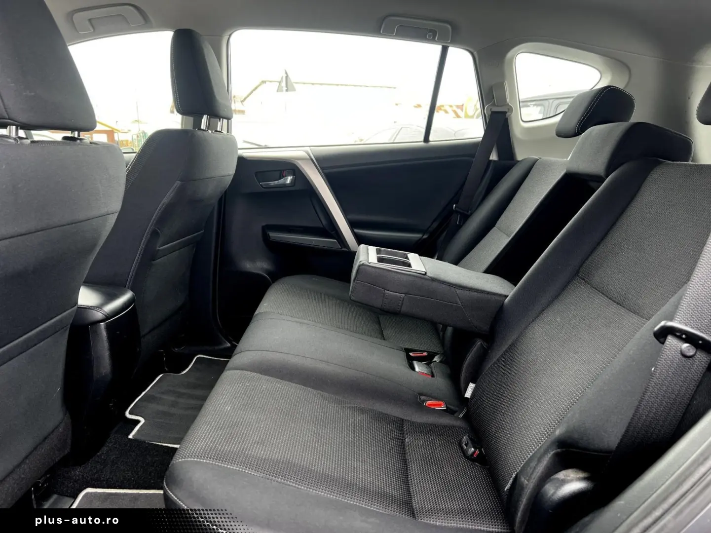 Toyota Rav-4 Gen-Iv-2012-2018