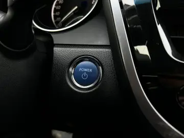 Toyota Camry Gen-Viii-2017