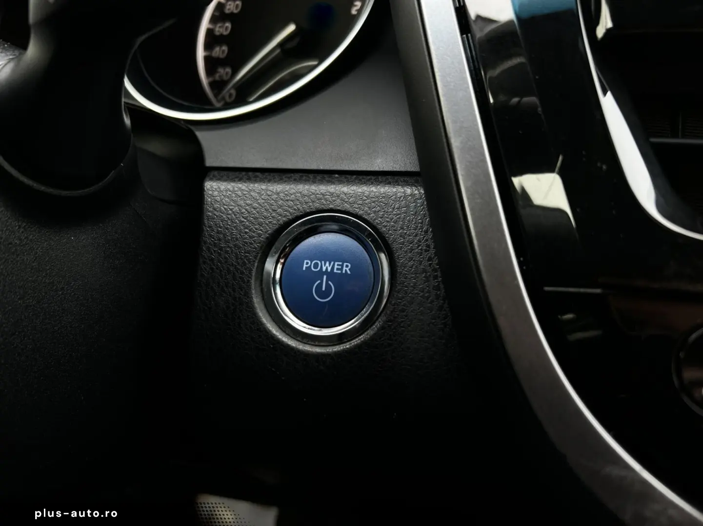 Toyota Camry Gen-Viii-2017