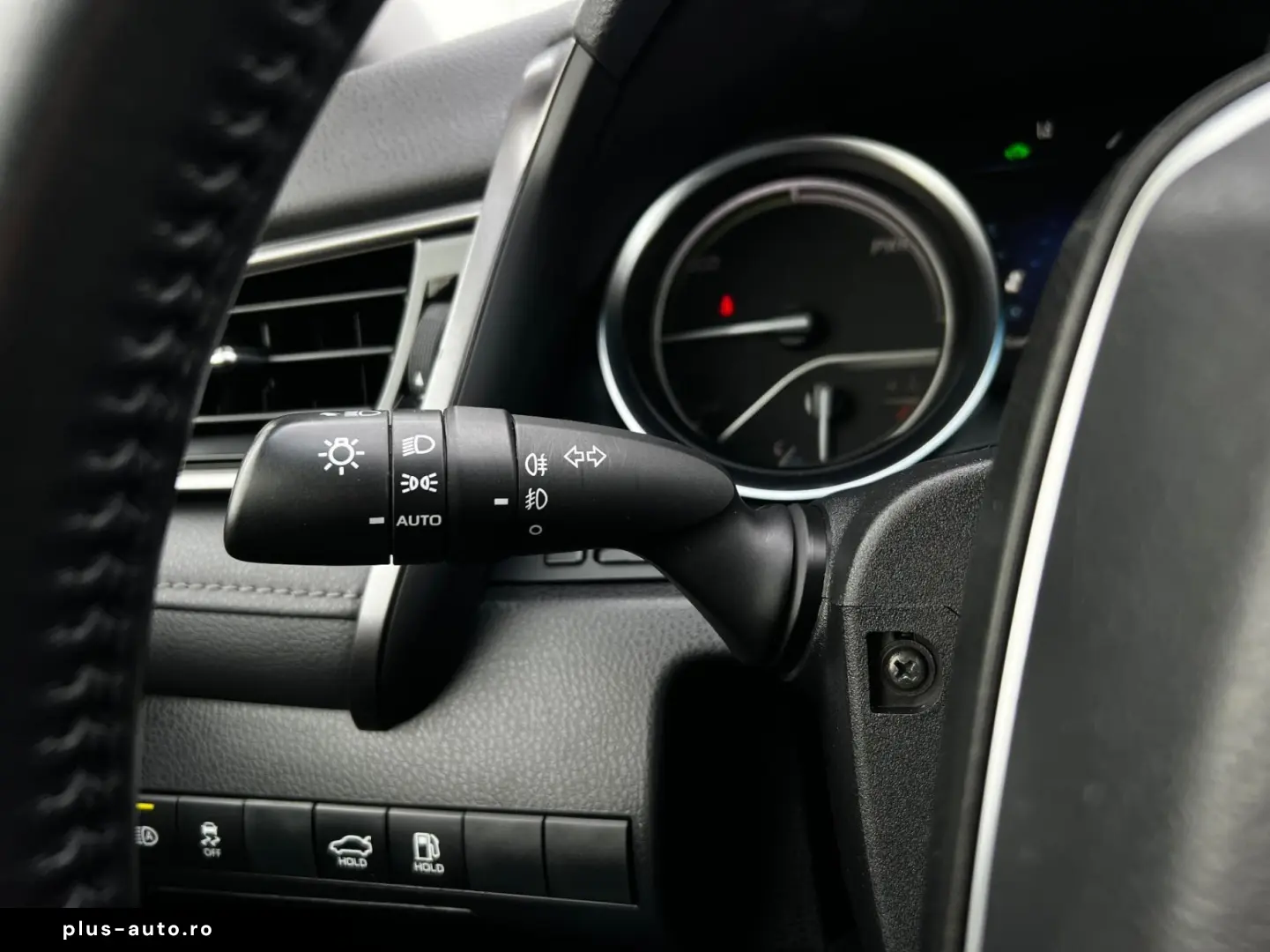 Toyota Camry Gen-Viii-2017