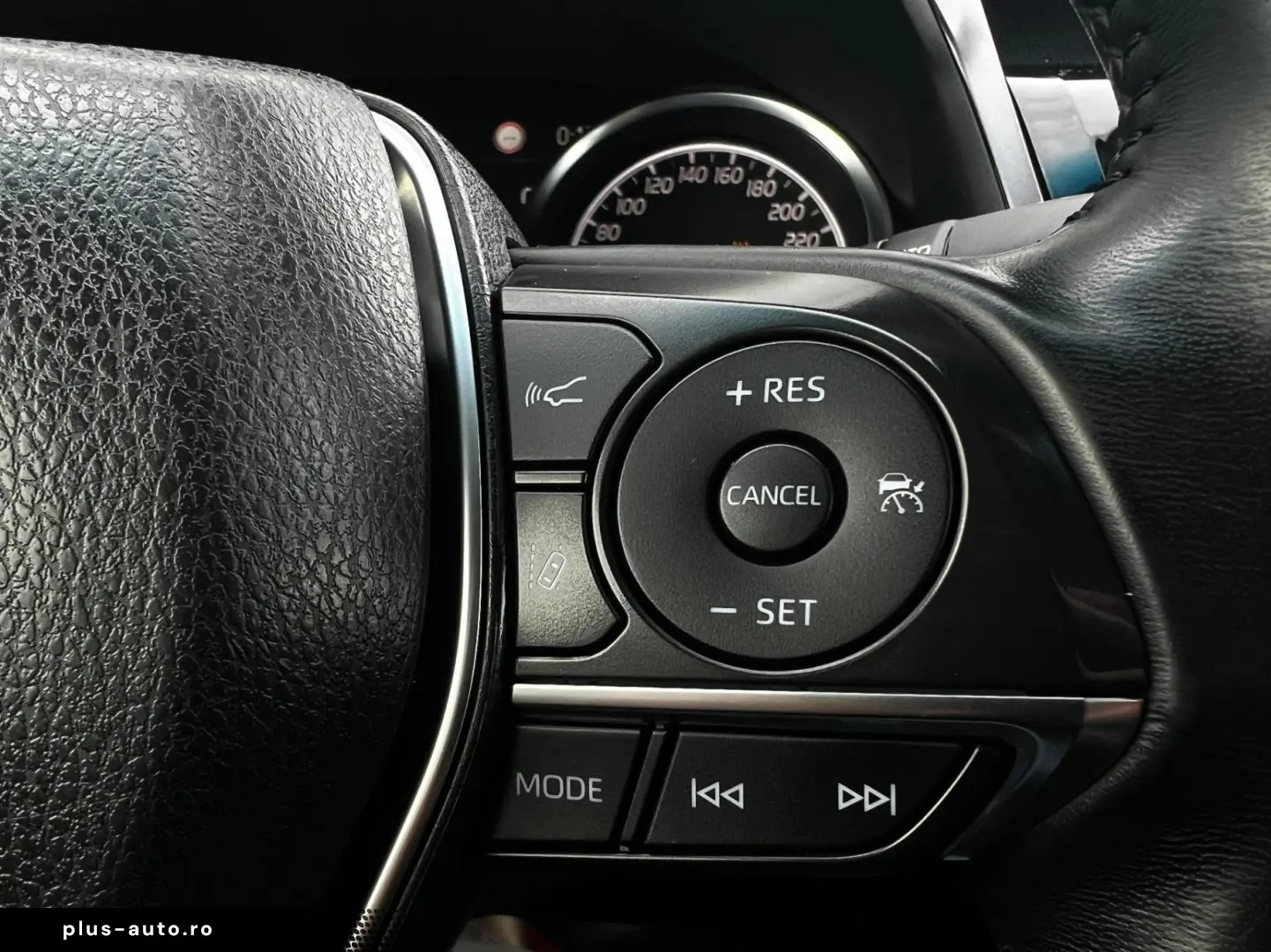 Toyota Camry Gen-Viii-2017