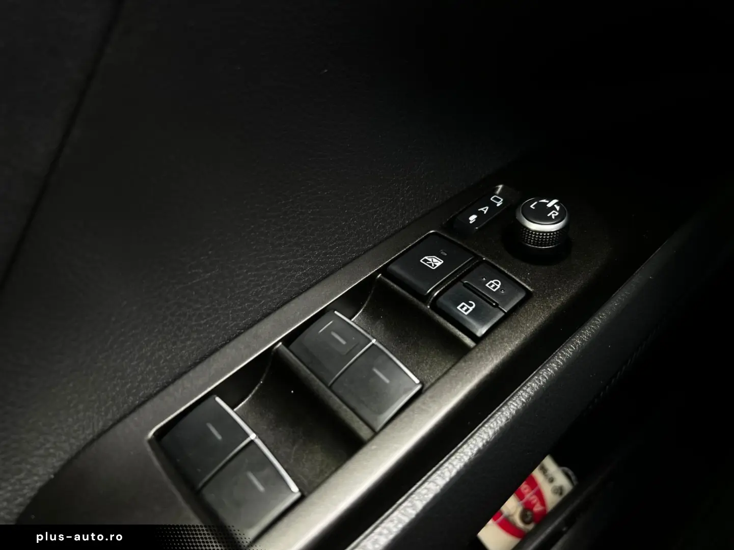 Toyota Camry Gen-Viii-2017