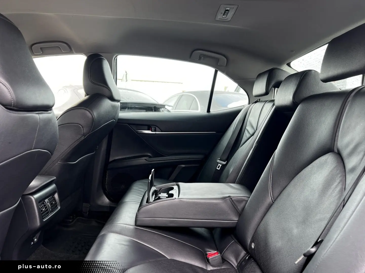 Toyota Camry Gen-Viii-2017