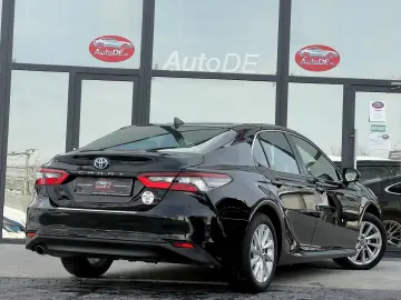 Toyota Camry Gen-Viii-2017