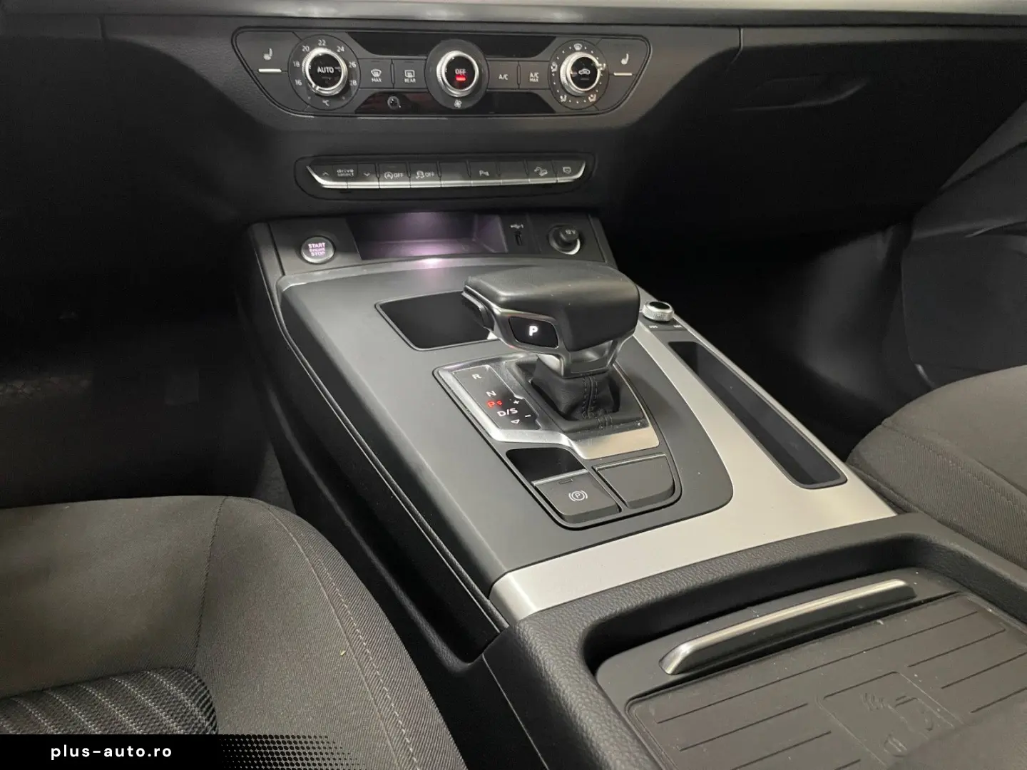 AUDI Q5 45TFSI quattro